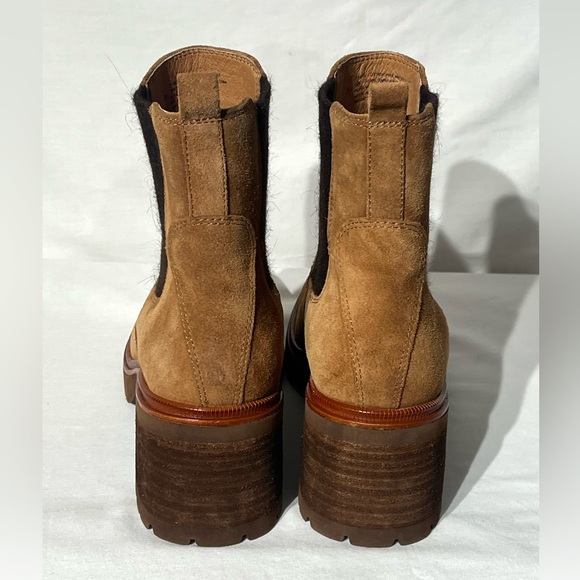 Sofft Jordie Chelsea Ankle Boots Camel Suede Waterproof Lug Sole - Picture 4 of 13